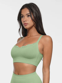 Sömlös bralette med rund urringning och slät rygg