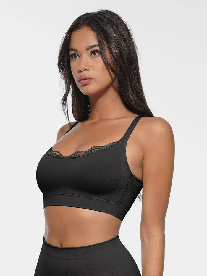 Sömlös bralette med rund urringning och slät rygg